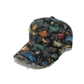 Détail de la broderie papillon et du bord effiloché sur la casquette de baseball - M (56-58cm) / Papillon Coloré Noir