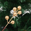 Künstlicher goldener Beerenast mit mehreren Fruchtköpfen für festliche Weihnachtsdeko - 18cm / 7-Kopf Goldbeeren