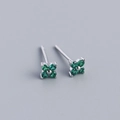 Elegant S925 silver stud earrings featuring green clover flowers with cubic zirconia - 925 Silver / Platinum (Green Zirconia)