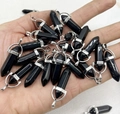 Gepolijste zwarte obsidiaan zeshoekige kolom hangers met zilveren metalen sluitingen - Obsidiaan