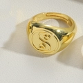 Anillo de flor dorado ajustable minimalista con diseño de corazones para mujer - Corazón Doble Tai Chi (JZ0493-5)