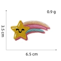 Dettaglio di toppa ricamata con stella e arcobaleno con indicazioni di misura 6,5x3,5 cm - Stile Di Viaggio Delle Piante 4 (Stella Arcobaleno Sorridente)