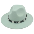 Détail du chapeau fedora en feutre vert menthe avec bandeau en cuir et rivets argentés - M (56-58cm) / Vert menthe