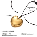 Gepolijste gouden roestvrijstalen hartvormige hanger met een geweven koord ketting - Hartvorm Stijl (2503ZK34681XL)