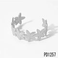 Polished silver starfish open bangle bracelet with detailed sea life relief texture PD1257 - Silver Starfish Bangle (PD1257)