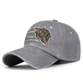 Casquette baseball en coton délavé gris avec détails usés vintage et broderie mode - Gris