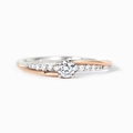 Two-tone crossover ring with round diamond center stone and pavé accents in white and rose gold - US 7 / Two Colors
