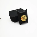 Elegante schwarze Kraftpapier-Kissen-Geschenkboxen mit goldenem Thank You Aufkleber Set - Schwarze Kissenbox Mit Kraft-Aufkleber
