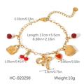 Detalle de pulsera dorada con dijes de cereza y corazón y medidas 17+5,5cm - Estilo Cereza Corazón Lazo (HC-B20298) / Dorado/Rojo