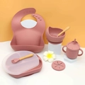 Rosa Baby-Esslernset aus Silikon mit Lätzchen, Saugnapfschale und unterteiltem Teller - Dunkelrot