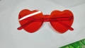 Lunettes de soleil en forme de cœur rouge translucide pour fêtes et accessoires mode - Rouge clair