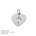 Ciondolo a cuore in acciaio inossidabile argento lucido con croce da 15x15mm - Design Traforato Cuore e Croce Colore Acciaio (XP49719 Colore Acciaio)