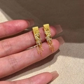 Orecchini a nappa a forma di spiga di grano dorata con zirconi cubici scintillanti - Orecchini a Spiga di Grano con Perno in Argento 925