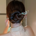 Pic à cheveux de style chinois avec perles rouges et longs glands argentés - Pompon Perle Rouge Vague Émail Rouge Bleu Doré (22#)