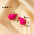 Magenta Emaille-Ohrringe in Tropfenform aus goldfarbenem Titanstahl, leichtes Design - Rosenrosa