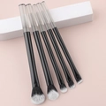 Détail de 5 mini pinceaux de maquillage avec manches en cristal et poils dégradés - Lot de 5 - Manche Cristal Noir Transparent / Noir