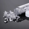 Pot de 2g de flocons d'argent décoratifs pour décoration de gâteaux et artisanat - Argent 2g