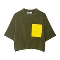 Top de punto de manga corta verde oscuro para mujer con un bolsillo cuadrado amarillo - S / Verde Militar