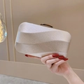 Funkelnde champagnergoldene geometrische Clutch mit Metallverschluss für Abendpartys - Champagnergold