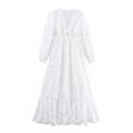 Elegante witte kanten jurk met lange mouwen, V-hals, hoge taille en gelaagde rok - XS / Wit