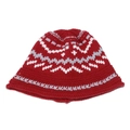 Détail du chapeau cloche en tricot Fair Isle rouge avec motifs de vagues géométriques - M (56-58cm) / Rouge
