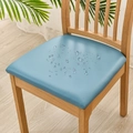Coprisedia impermeabile in pelle PU blu con gocce d'acqua su sedia in legno - Piccolo (36-48cm) / Blu Lago