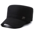 Cappello cadet invernale da uomo nero con fodera termica e dettaglio logo R in metallo - Distintivo R / Nero