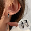 Retro S925 silver hoop earrings with black heart-shaped stone and vine texture - Vintage Vine Pattern Black Stone Heart Hoop Earrings(ED2010)