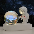 Astronaut night light with 3D laser engraved Saturn crystal ball on a luminous base - Sphere / Saturn (Multicolor Light)