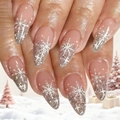 Mandelförmige Kunstnägel in Nude-Rosa mit Silberglitzer-Verlauf und Schneeflocken - Nude Pink Farbverlauf Schneeflocke Stil (AW505)