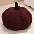 Pluche pompoen kussen in wijnrood teddy fleece met zwart steeltje detail - Angola Rode Pompoen