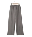 Dettaglio dei pantaloni sportivi grigi a gamba larga con coulisse e cuciture frontali - S / Pantaloni Grigio Scuro