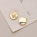 Detailansicht goldbeschichteter Bienen-Reliefanhänger mit Zirkon-Inlay und Maßen - 4# Bienen Anhänger