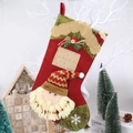 Calza di Natale con applicazione Babbo Natale 3D e dettagli in tessuto verde rustico - Babbo Natale