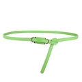 Cintura sottile in ecopelle verde prato con fibbia ad anello argento e nodo trendy - Verde