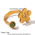 Macro detail of 18k gold plated floral ring with green stone and 16.8mm inner diameter - Flower Green Stone (DFR191)