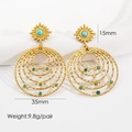 Détail de boucles d'oreilles bohèmes dorées avec pierres turquoise et dimensions - Bleu Turquoise - Zirconia Bleu