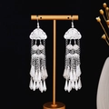 Orecchini pendenti lunghi in argento con design a ventaglio e ciondoli a punta conica - Nappa a Cono a Ventaglio (E7268) / Argento