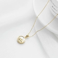 Gold plated stainless steel necklace featuring a round shell pendant and O-chain link - Mountain / Gold