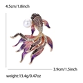 Spilla a forma di pesce rosso dorata con smalto viola e rosa, cristalli e perla - Viola 4730-PU