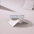 Eleganter Eternity-Ring aus S925 Sterlingsilber mit brillanten runden Moissanit-Steinen - US 7 / 925 Sterling Silber Moissanit Ring (Nur Ring)
