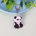 Porte-clés panda mignon en acrylique avec motif assis et fermoir en métal argenté - Panda Adorable