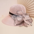 Cappello parasole rosa a tesa larga con un grande ed elegante fiore di chiffon - Taglia unica / Rosa