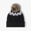 Berretto invernale da donna in maglia nera con motivo a onde grigie e pompon marrone - Taglia unica / Nero