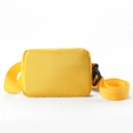 Marsupio in nylon giallo con tracolla regolabile e chiusura a fibbia nera - Marsupio - Giallo | 20*15 * 6 Cm