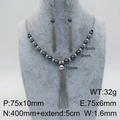 Set di gioielli con perle di pietra grigio scuro, collana con nappe e orecchini pendenti - Set di Nappe con Perline Grigio Scuro (KS127253-Z)