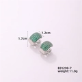 Créoles en argent serties de zircons verts, hauteur 1,7 cm et largeur 1,2 cm, E01298 - Plaqué Argent Zirconium Vert