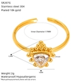 Specifiche dettagliate della misura dell'anello placcato oro 18K con zircone a triangolo - Design della Corona a Triangolo(SR207G)