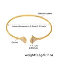 Detail showing 5.9cm inner diameter and 3.3g weight for 18k gold plated coral bangle - Fan Shaped Style (Z440) / Gold