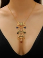 Collar étnico dorado de varias capas con detalles de esmalte y colgantes jhumka - Collar Étnico de 3 Capas Dorado (7217) / Dorado